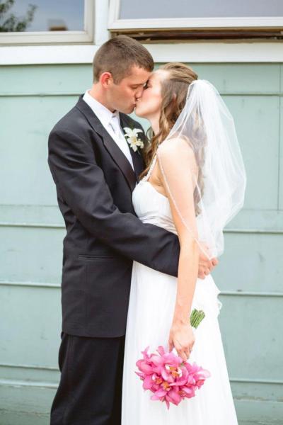 381167_10151402822933065_816459502_n